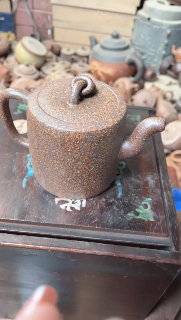 【闪购商品】黄龙山原矿全手紫砂壶