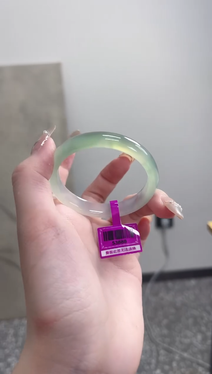 【闪购商品】玛瑙/玉髓手镯未镶嵌51圈