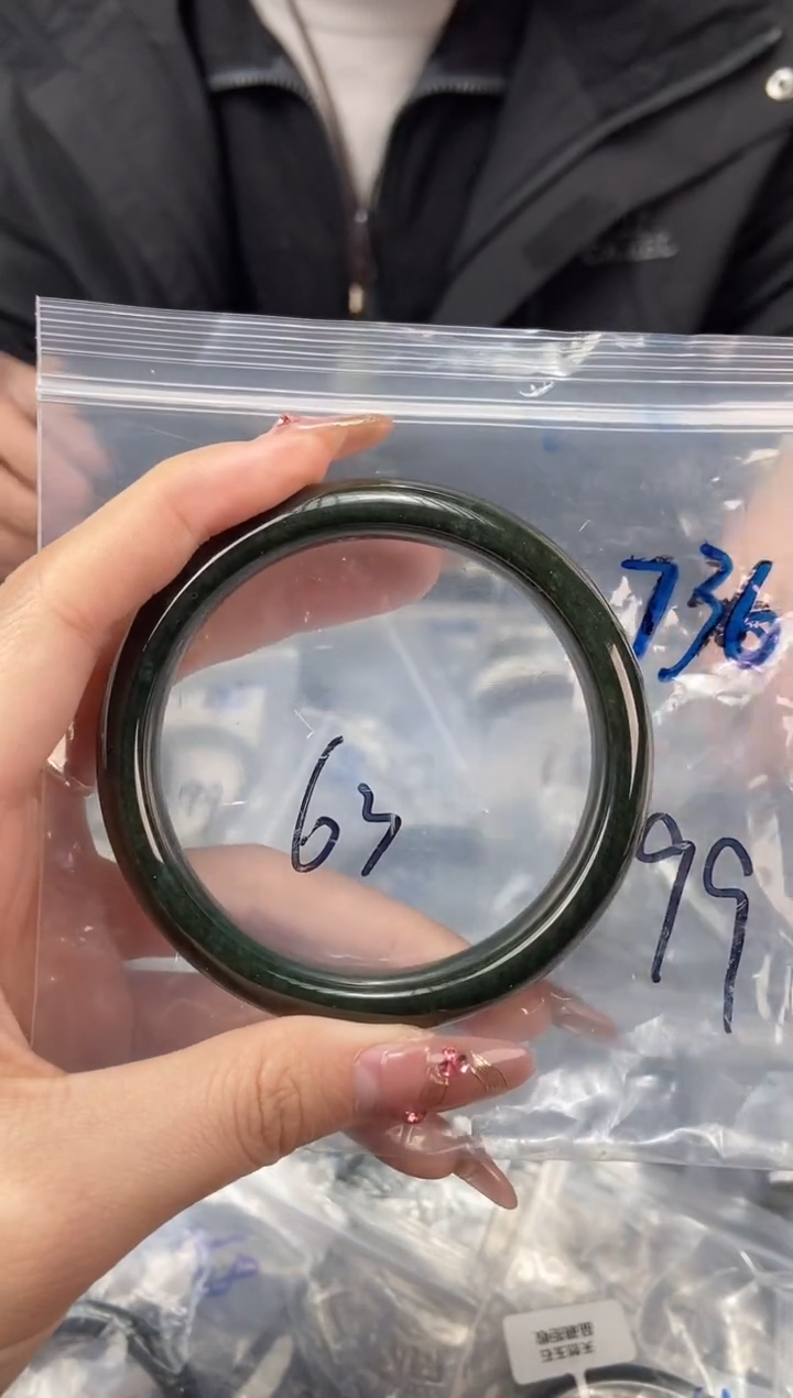 【闪购商品】和田玉手镯未镶嵌和田玉手镯736