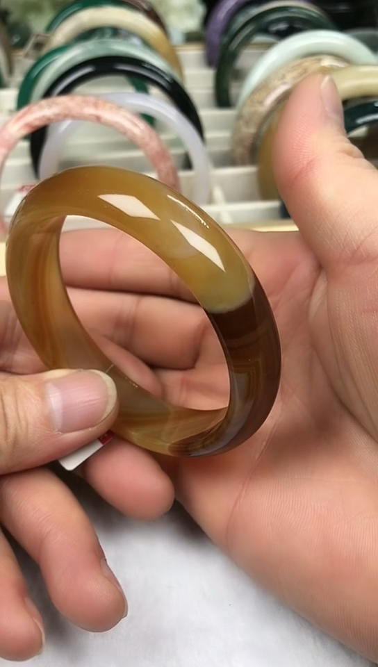 【闪购商品】玛瑙/玉髓手镯未镶嵌【58.4MM】