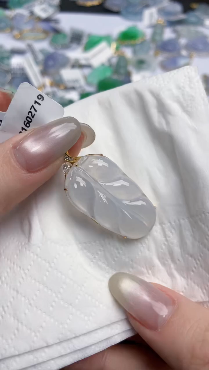 【闪购商品】翡翠颈饰18K金镶嵌天然缅甸翡翠A货