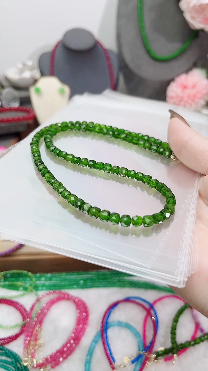 银S925镶嵌透辉石项链多样性选其一699