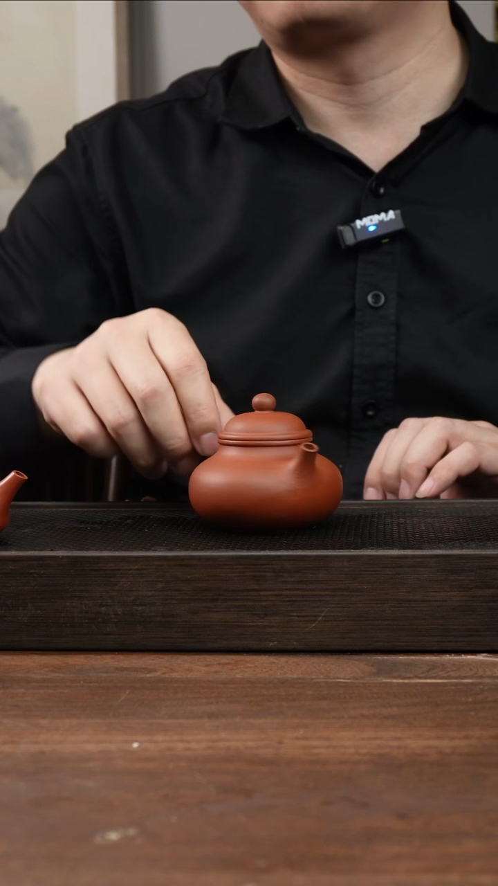 茶杯紫砂红清水容天      150CC  