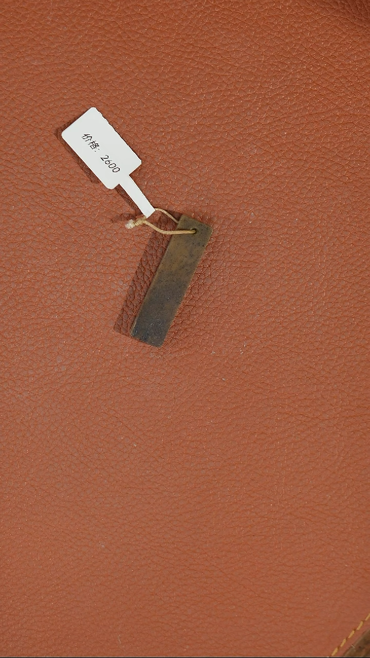 和田玉未镶嵌颈饰猫**鱼挂件