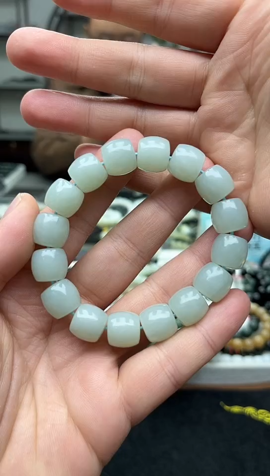 未镶嵌手串和田玉纯天然新疆且末天空蓝14
