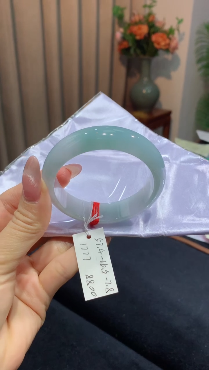【闪购商品】翡翠手镯未镶嵌蓝调细腻轮胎57.4圈