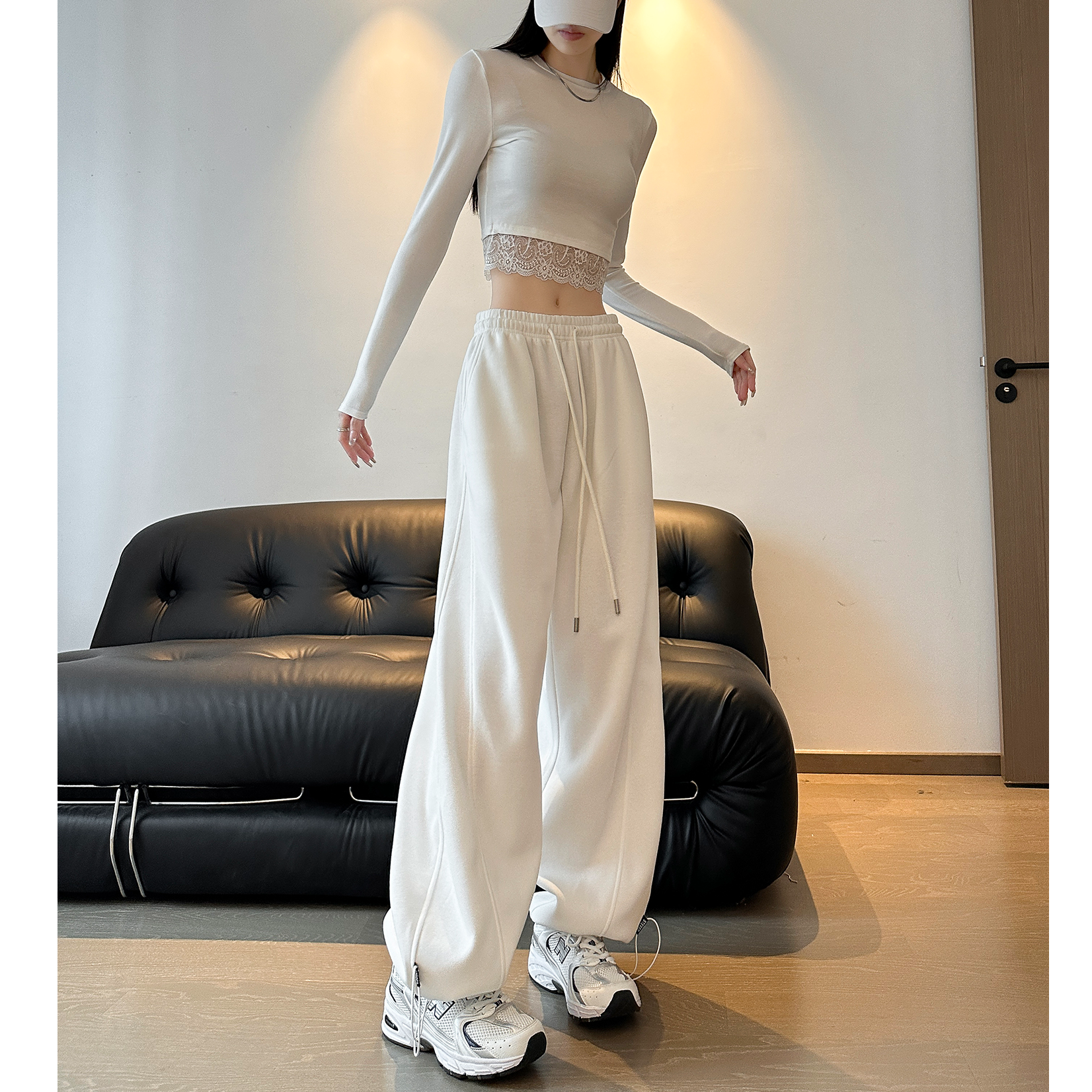 动感少女宽松运动裤女秋冬新款加绒加厚美式裤高腰垂感阔腿卫裤子