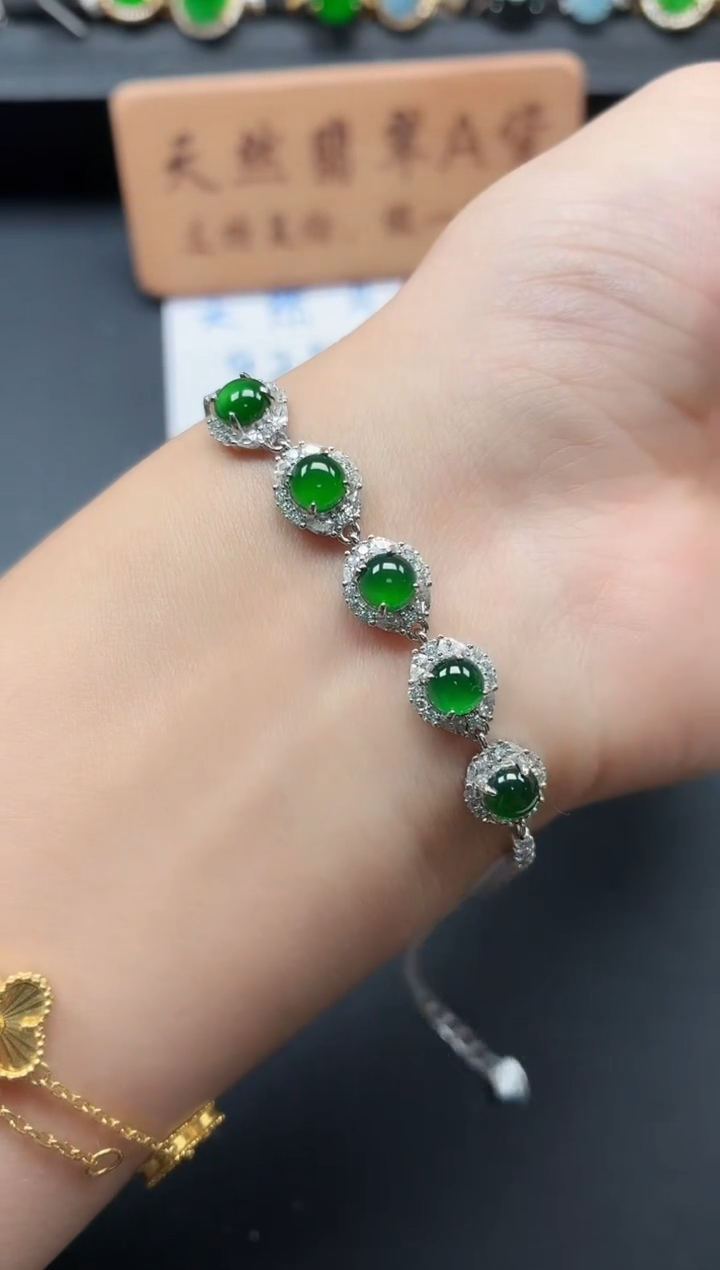 银S925镶嵌戒指翡翠1111