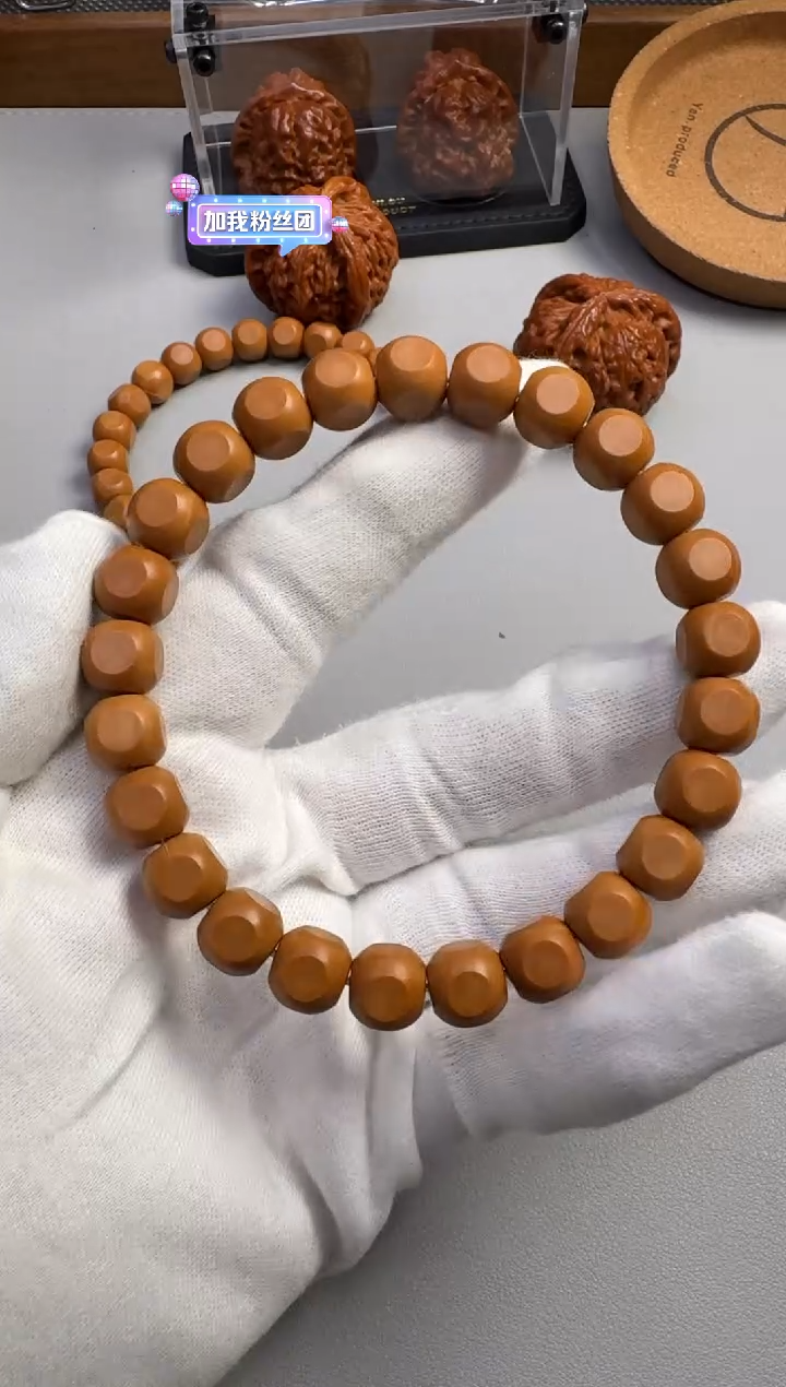 猴头核桃手串猴头六方瑕疵黑点款