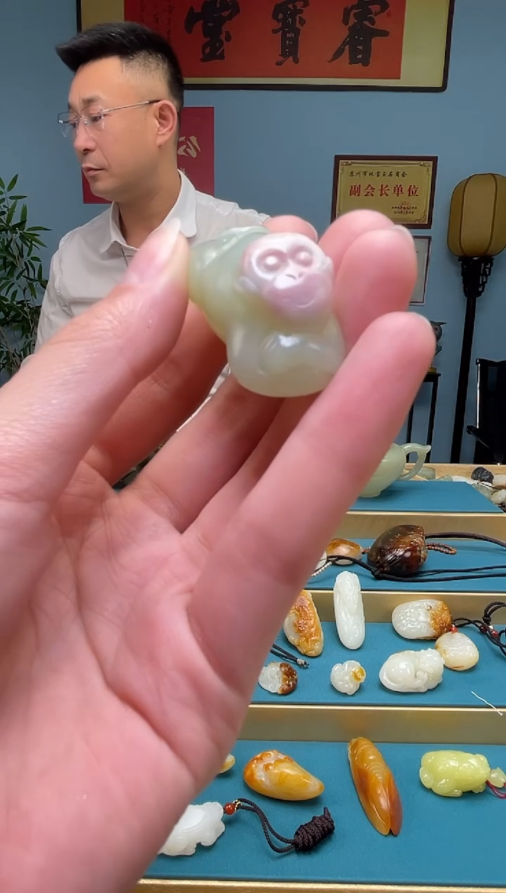 【闪购商品】和田玉颈饰未镶嵌吊坠多样性发货拍一发一