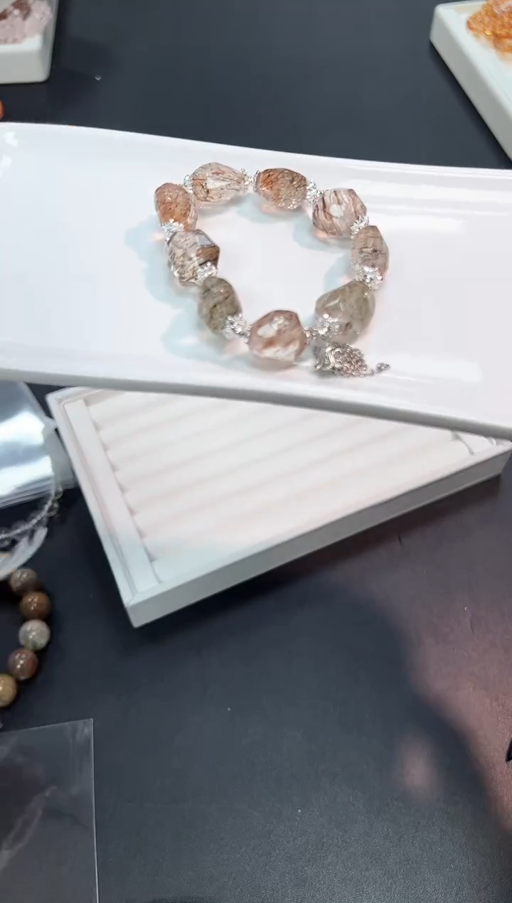 【闪购商品】水晶手串未镶嵌66V多样性发其一1条默认微瑕