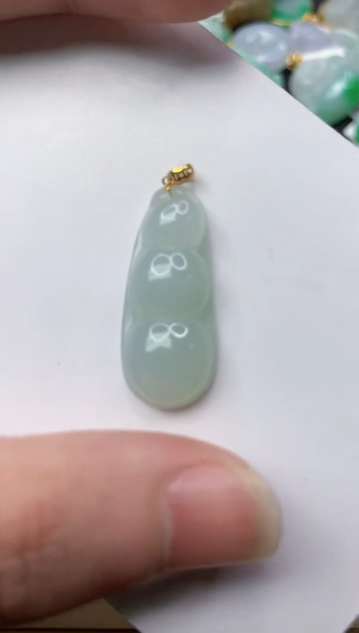 【闪购商品】翡翠颈饰18K金镶嵌6..........