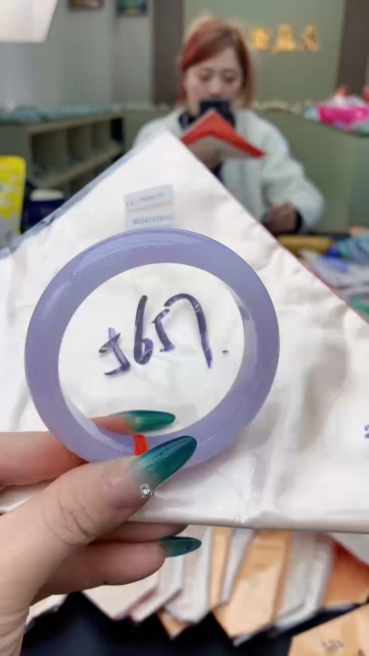 【闪购商品】翡翠手镯未镶嵌0464545345