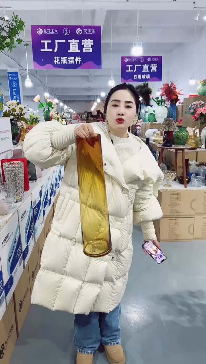 【闪购商品】玻璃安琪花瓶微瑕-P3RF