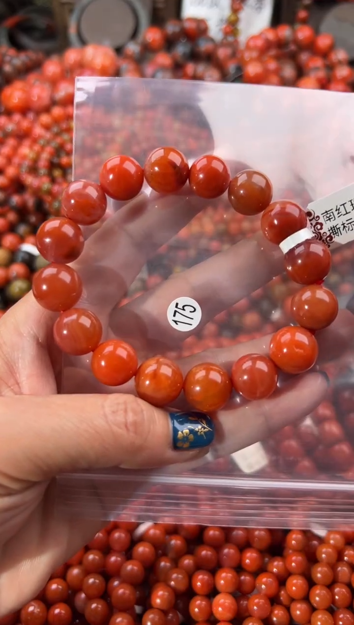 未镶嵌手串南红玛瑙13+