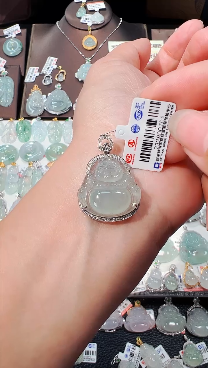 【闪购商品】翡翠吊坠(不含链)18K金镶嵌佛公吊坠70A