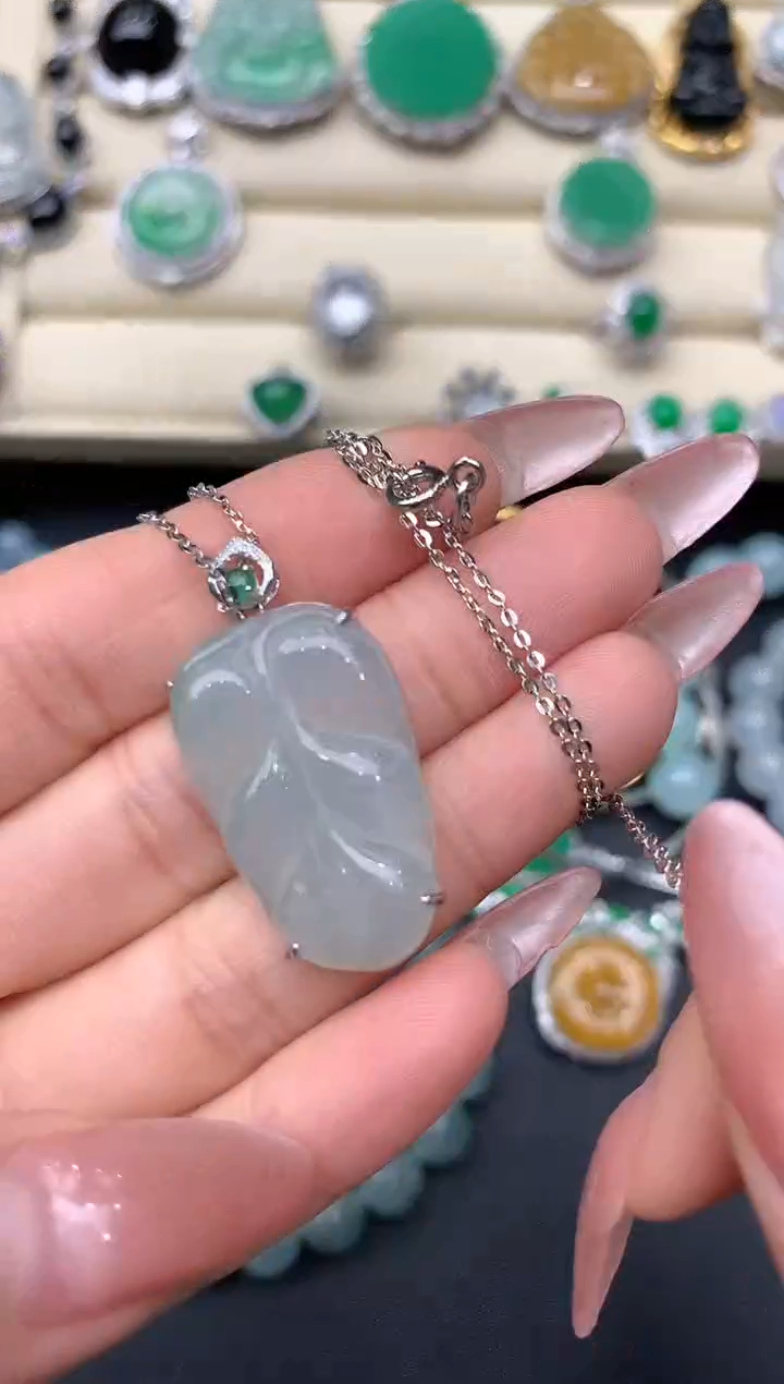 【闪购商品】翡翠颈饰18K金镶嵌220-中国好珍宝