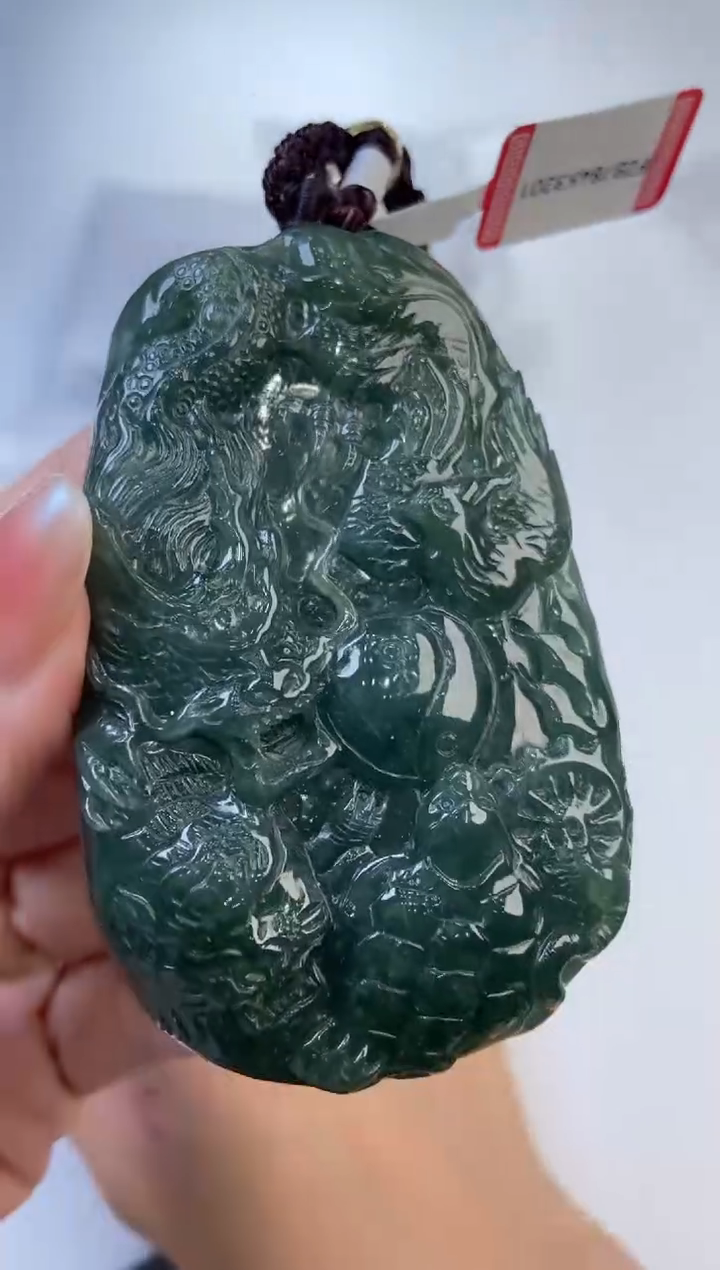 翡翠挂件未镶嵌297621    /多样性一件发