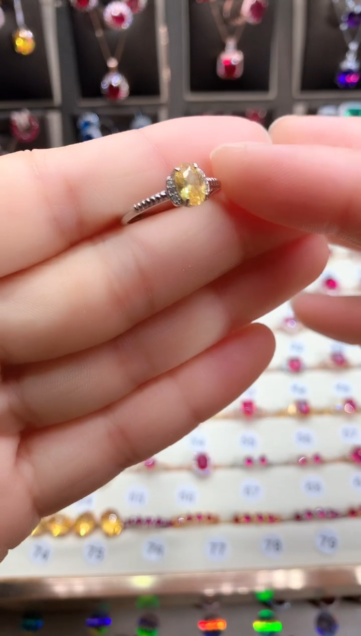 【闪购商品】水晶戒指银S925镶嵌银色