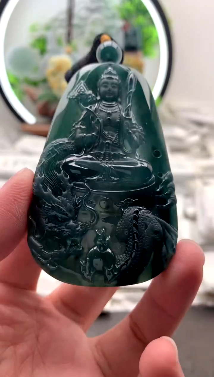 【闪购商品】翡翠颈饰未镶嵌虚空藏