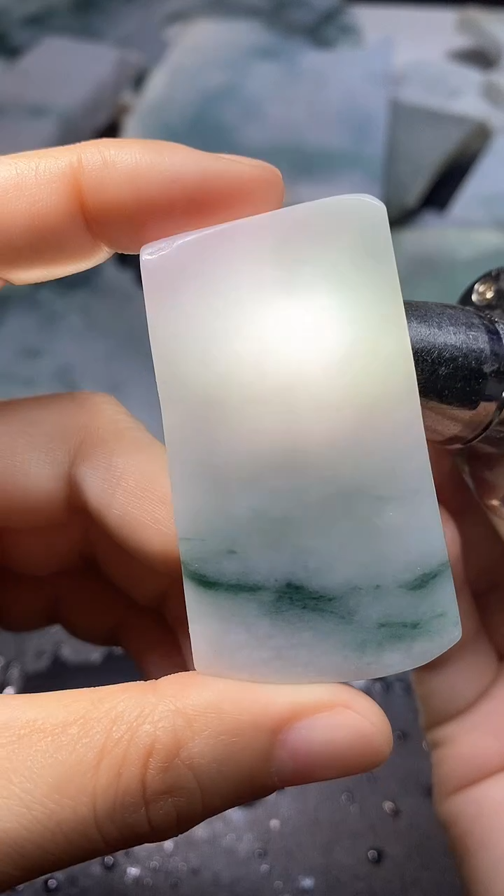 【闪购商品】翡翠颈饰未镶嵌料子