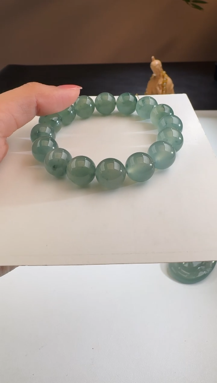 【闪购商品】翡翠手串未镶嵌舒雅