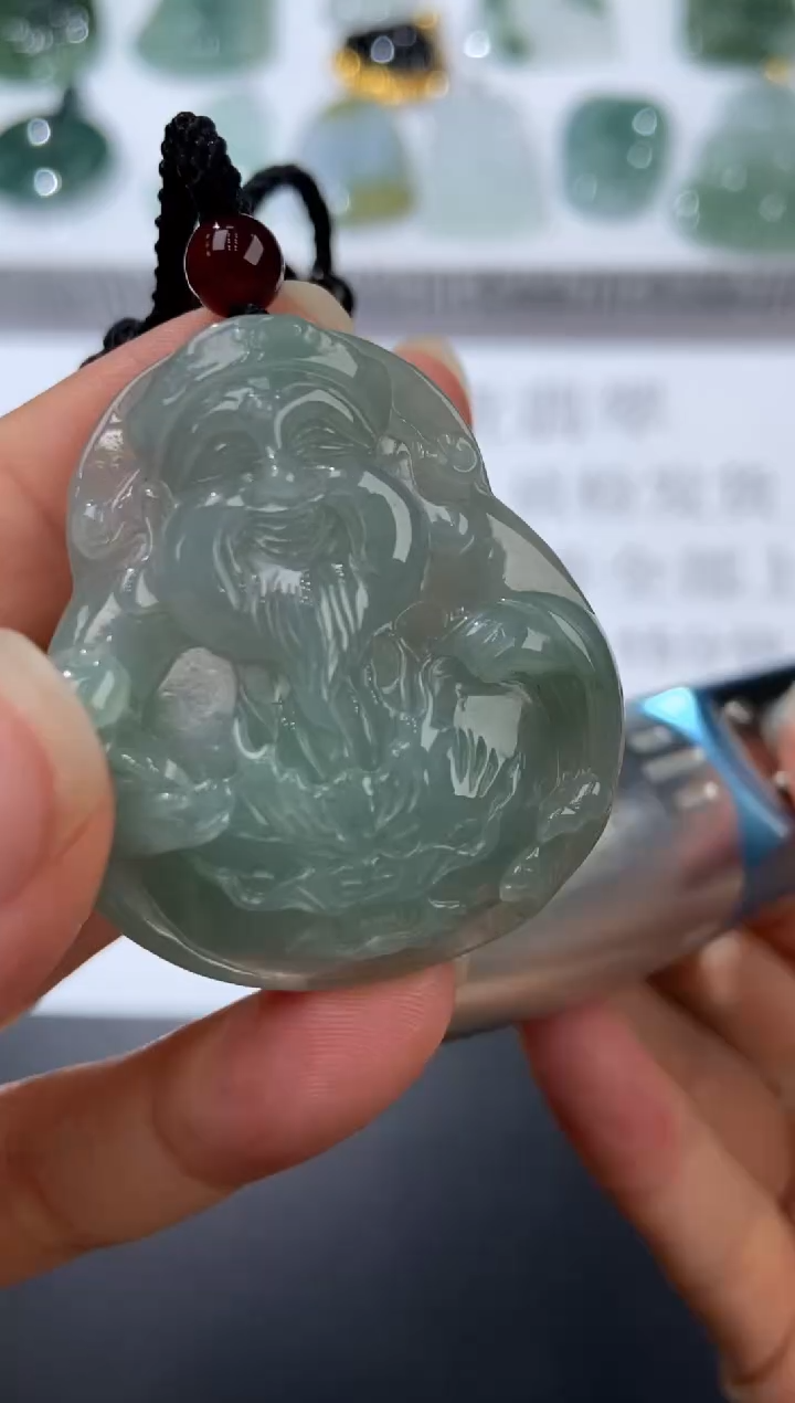 未镶嵌挂件翡翠379601  多人