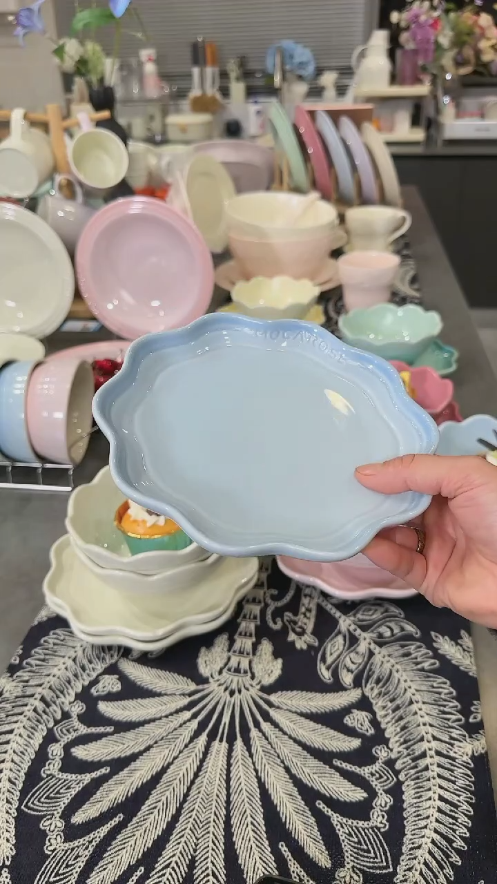 【闪购商品】瓷炻彩花边盘18cm-尼罗蓝