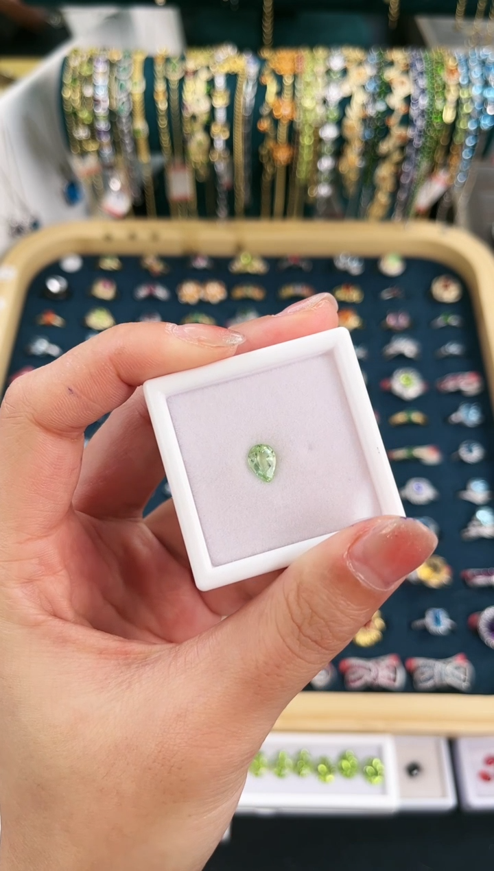 【闪购商品】碧玺未镶嵌裸石未镶嵌E022