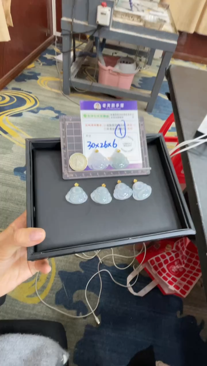 翡翠18K金镶嵌挂件佛公FL14配绳/多样性发其一CP