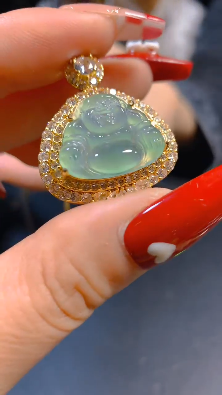 【闪购商品】翡翠吊坠(赠链)未镶嵌0682698971多样性发一