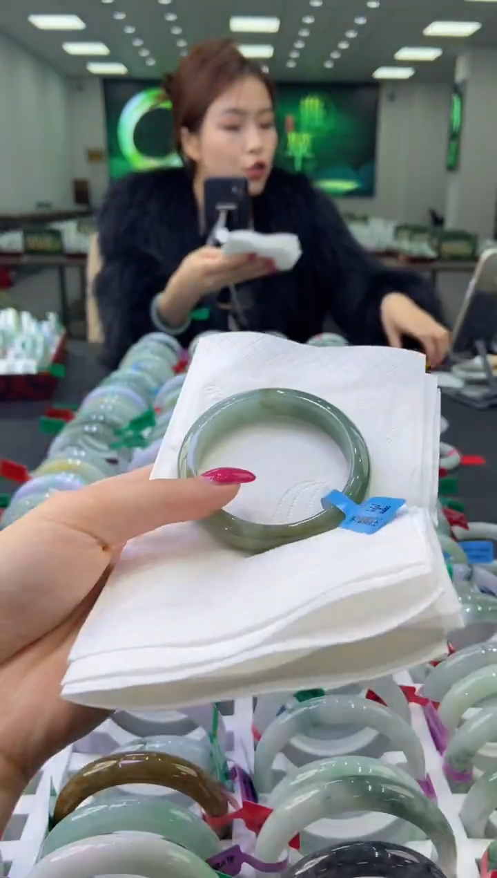 未镶嵌手镯翡翠0058859