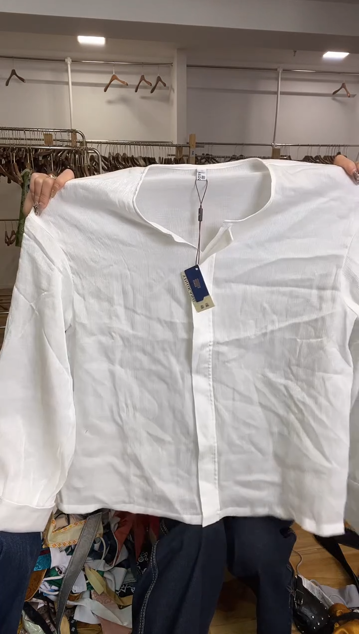 XL码   160斤  上衣