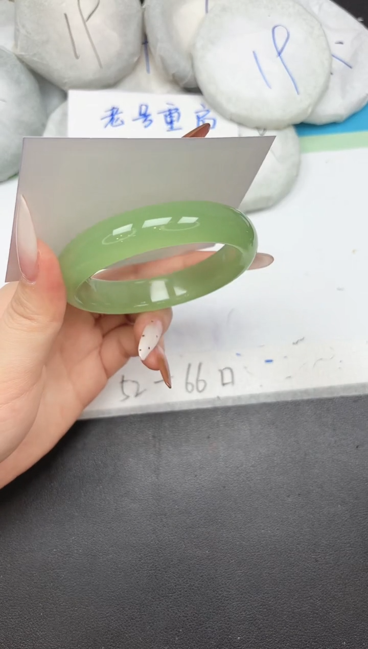 未镶嵌手镯石英质玉A217/58.1