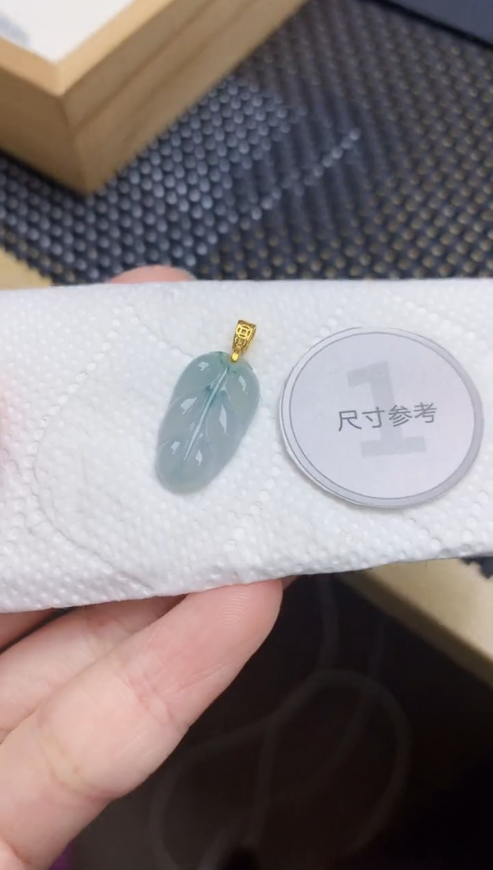 颈饰未镶嵌翡翠天然缅甸A货翡翠