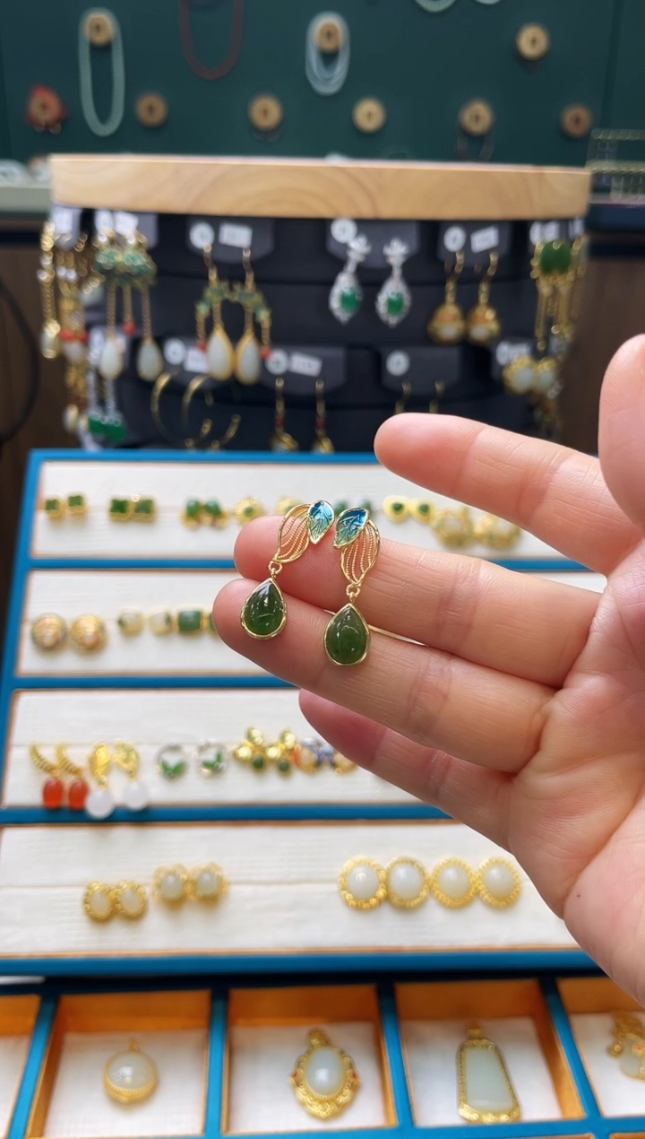 【闪购商品】和田玉耳饰银S925镀金镶嵌耳饰