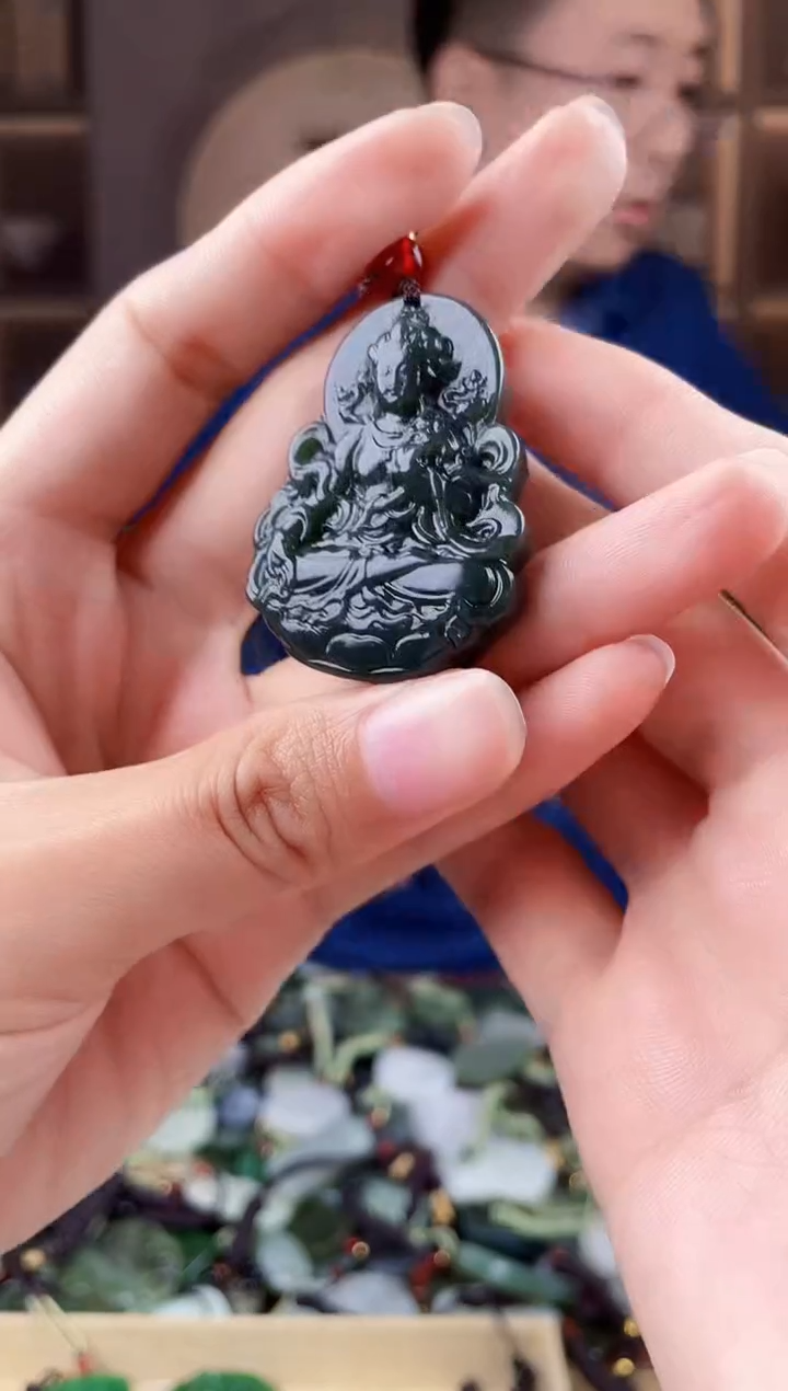 未镶嵌和田玉挂件拍一发一 ，多样性发货！