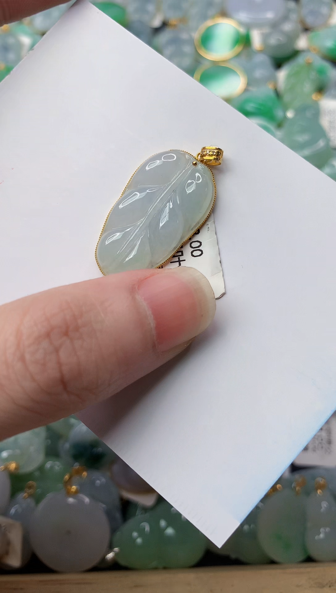 【闪购商品】翡翠颈饰18K金镶嵌50..........