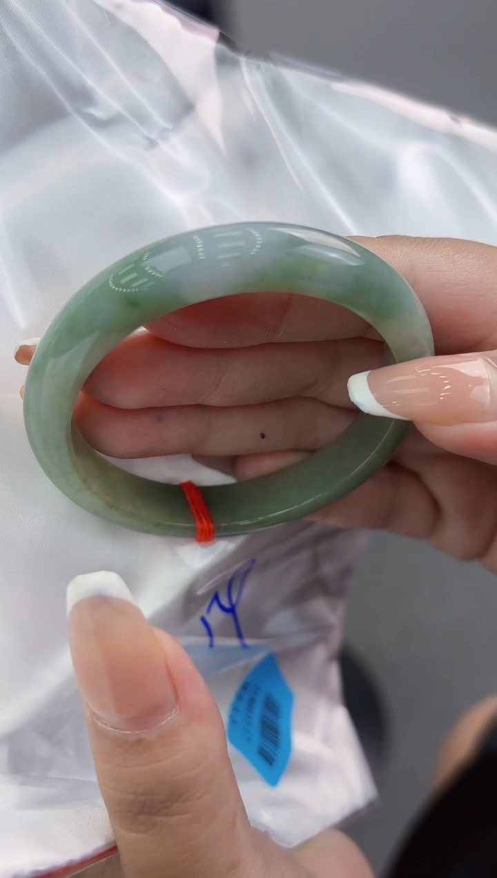 【闪购商品】翡翠手镯未镶嵌翡翠手镯