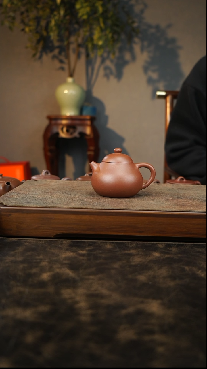 【闪购商品】紫砂壶低槽清文旦 半手