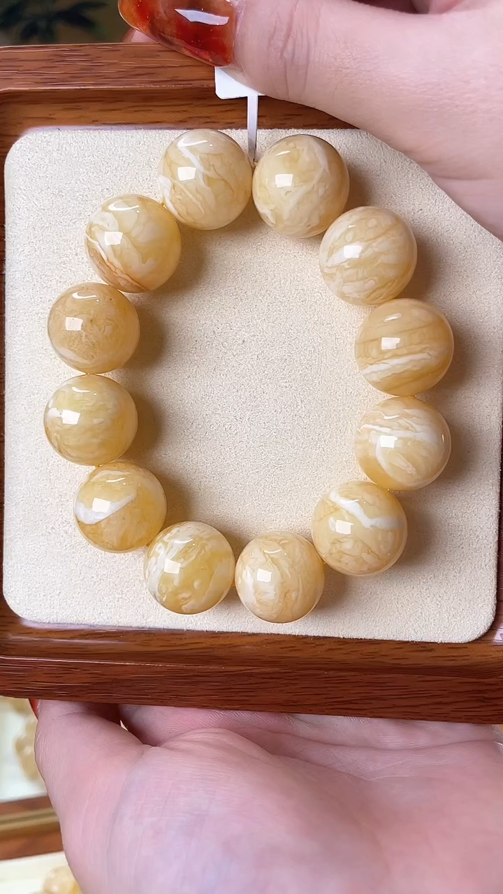 【闪购商品】蜜蜡裸石未镶嵌手串