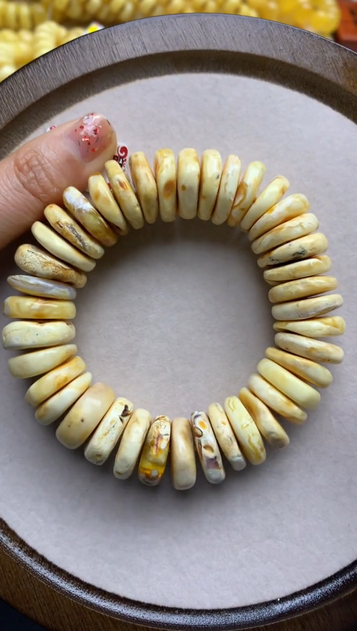 【闪购商品】蜜蜡珠宝奇石未镶嵌38