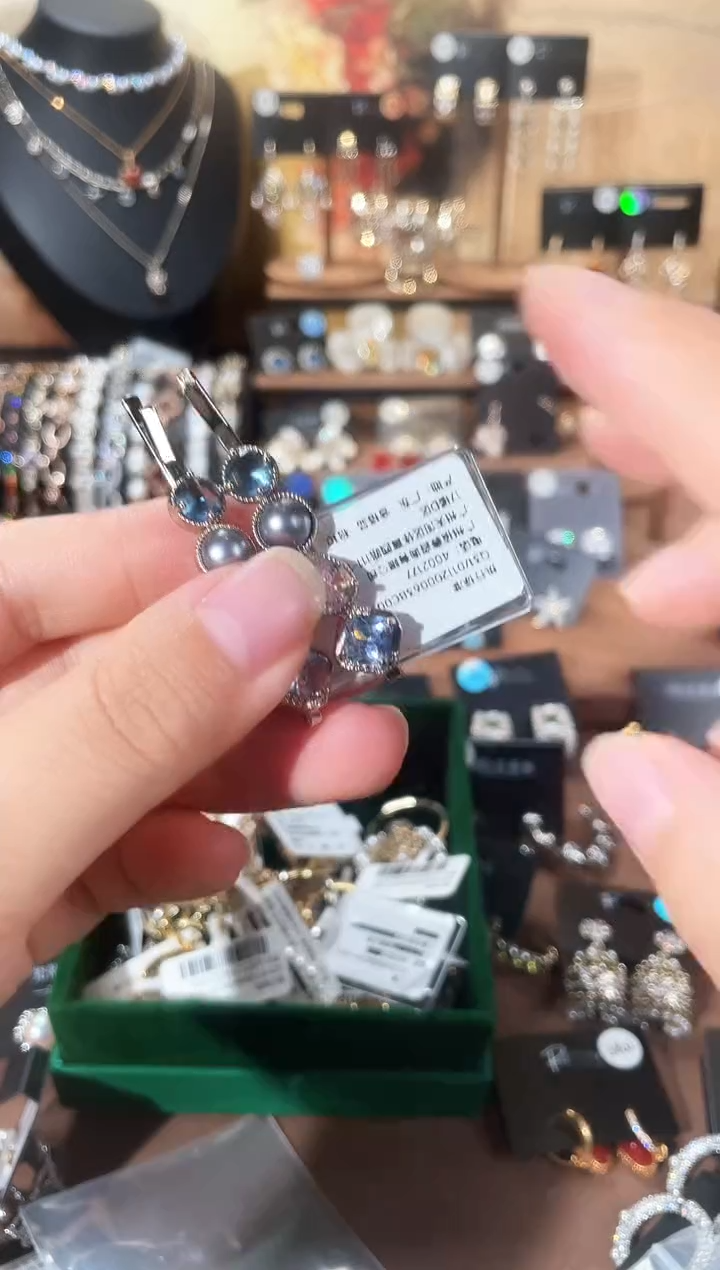 合金925银锆石8011