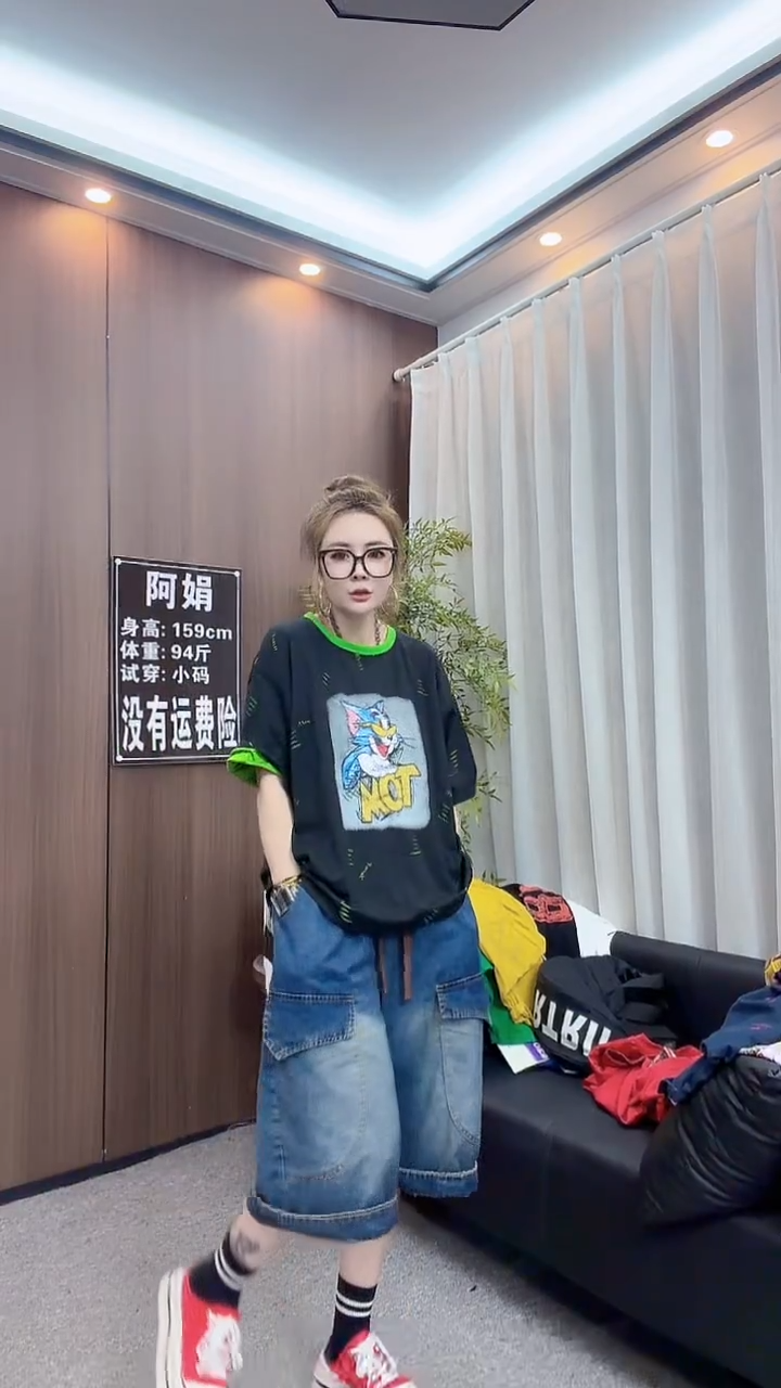 黑色猫和老鼠短袖
