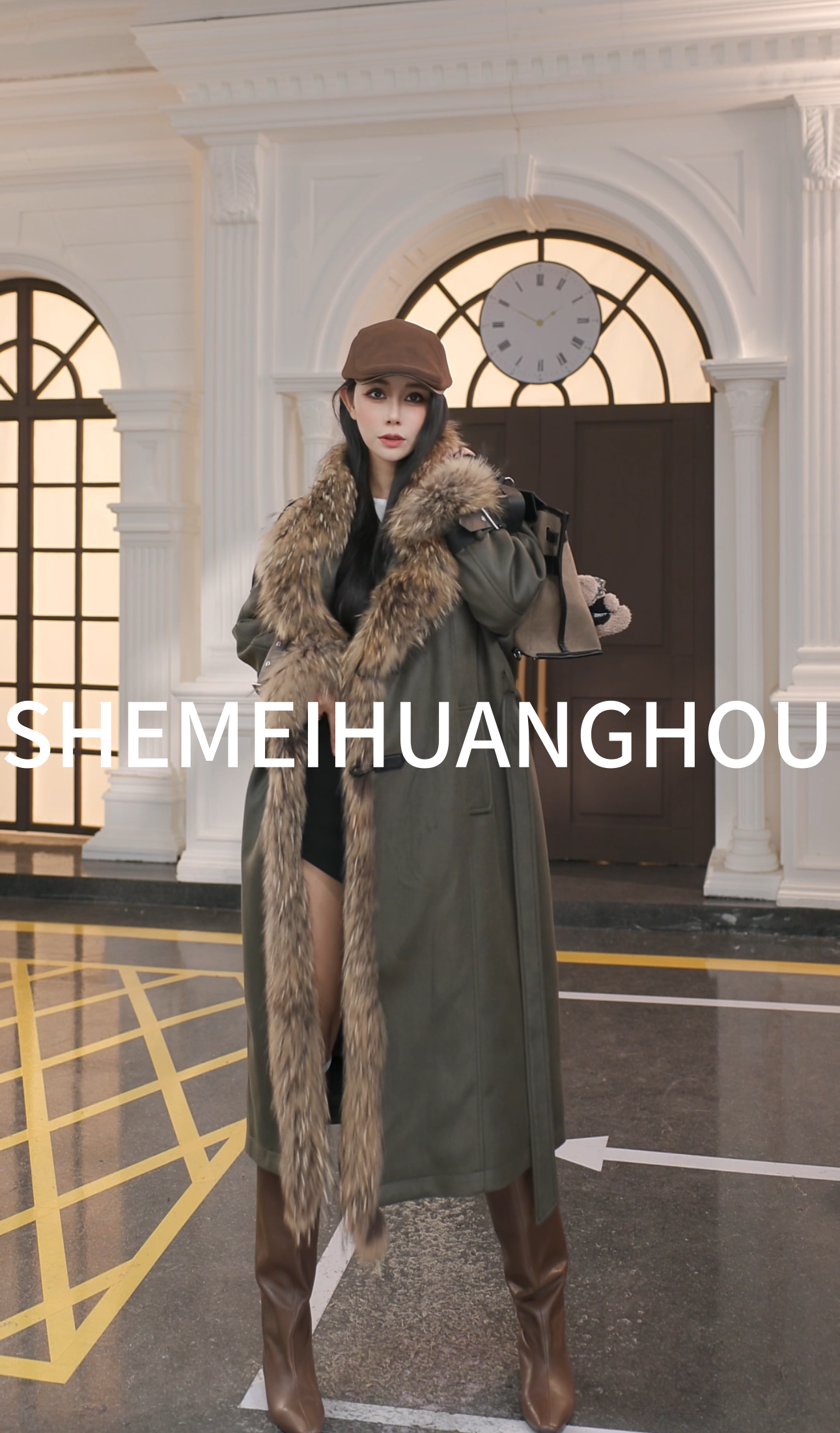 （御姐气度）原创设计师款貉子毛皮草白鹅绒长款外套25115