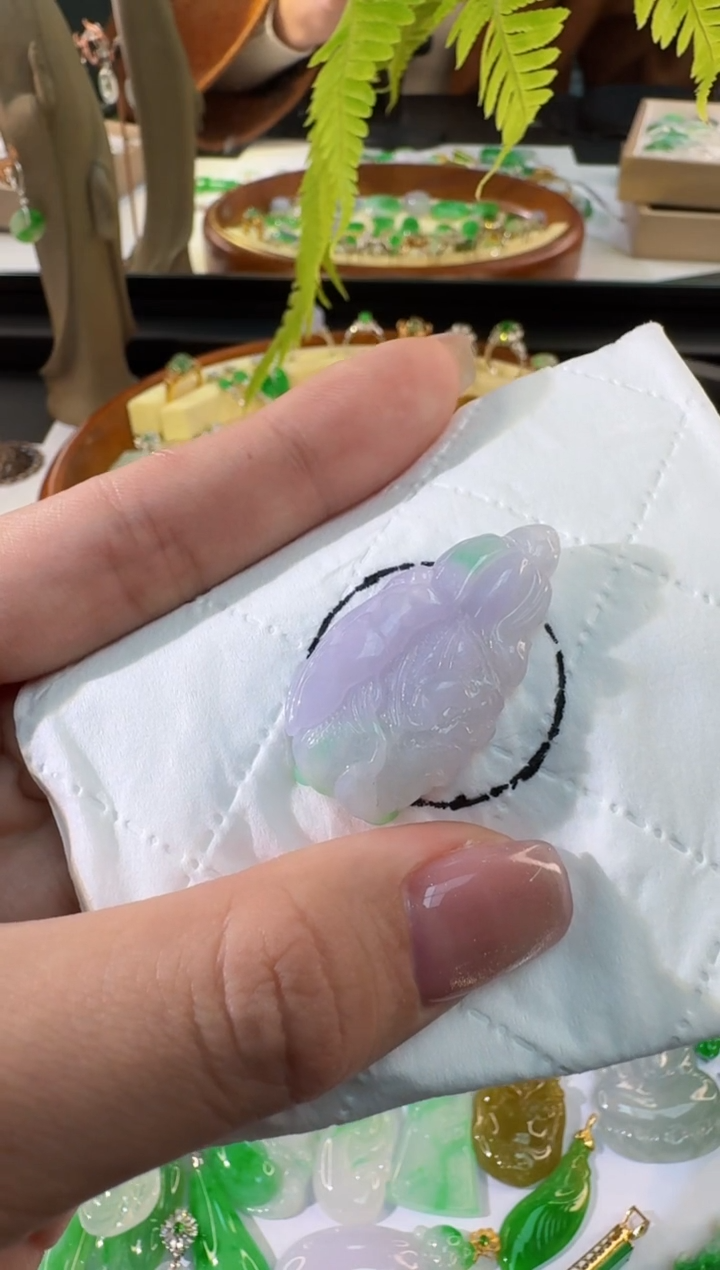 【闪购商品】翡翠颈饰未镶嵌缅甸A货翡翠吊坠