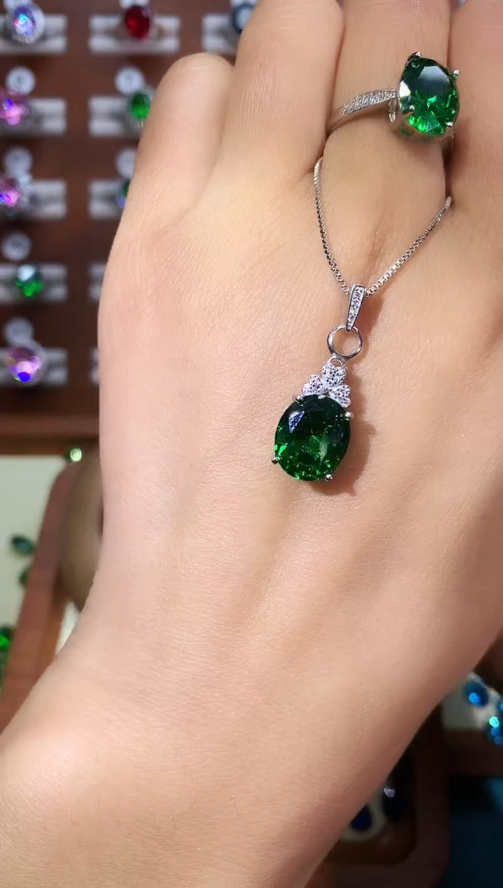 无坠链均925银莎弗莱绿色吊坠