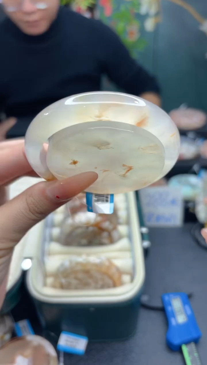 【闪购商品】石英质玉手镯未镶嵌1234（60圈赠送镯心）