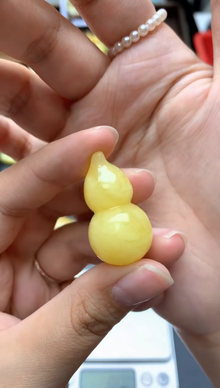 【闪购商品】琥珀珠宝奇石未镶嵌026琥珀蜜蜡花粉有纹小坑介意勿拍