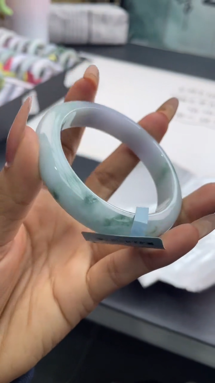 【闪购商品】翡翠手镯未镶嵌1翡翠手镯